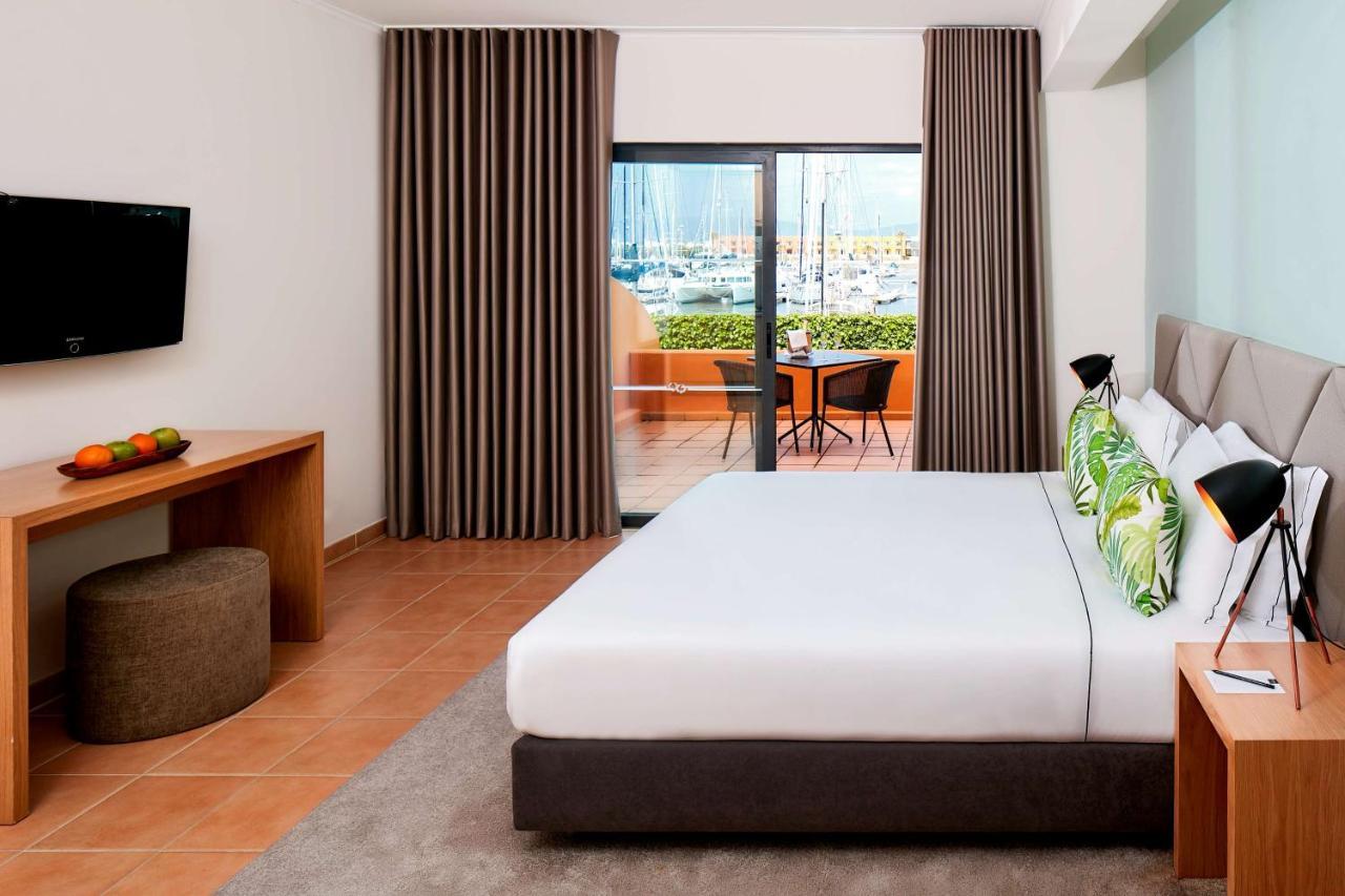 Nh Marina Portimao Resort Екстер'єр фото
