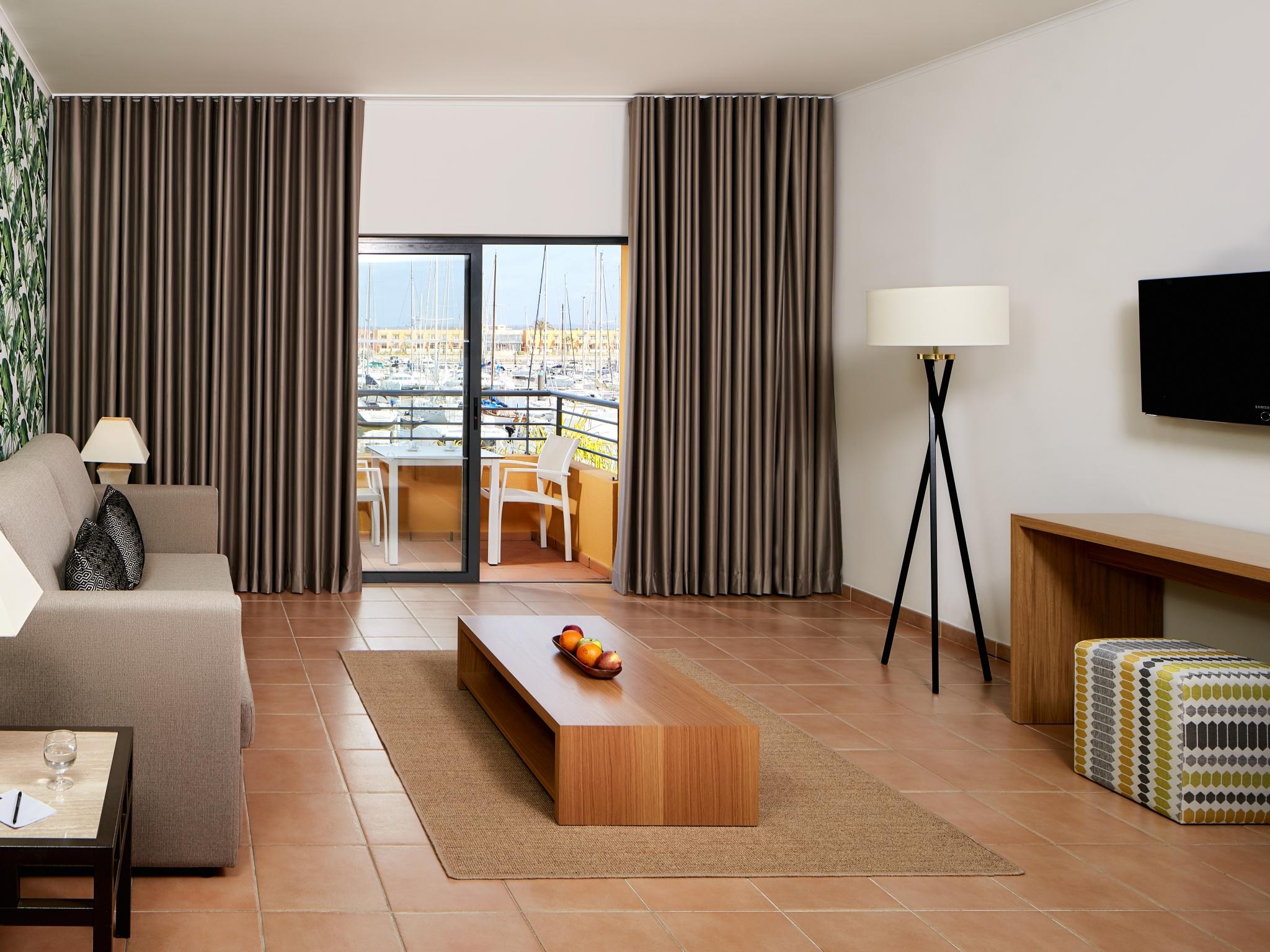Nh Marina Portimao Resort Екстер'єр фото