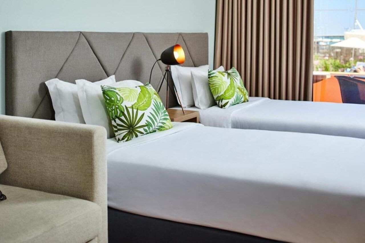 Nh Marina Portimao Resort Екстер'єр фото